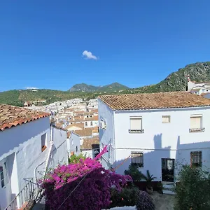 El Botijo Puertitas Rojas Ubrique